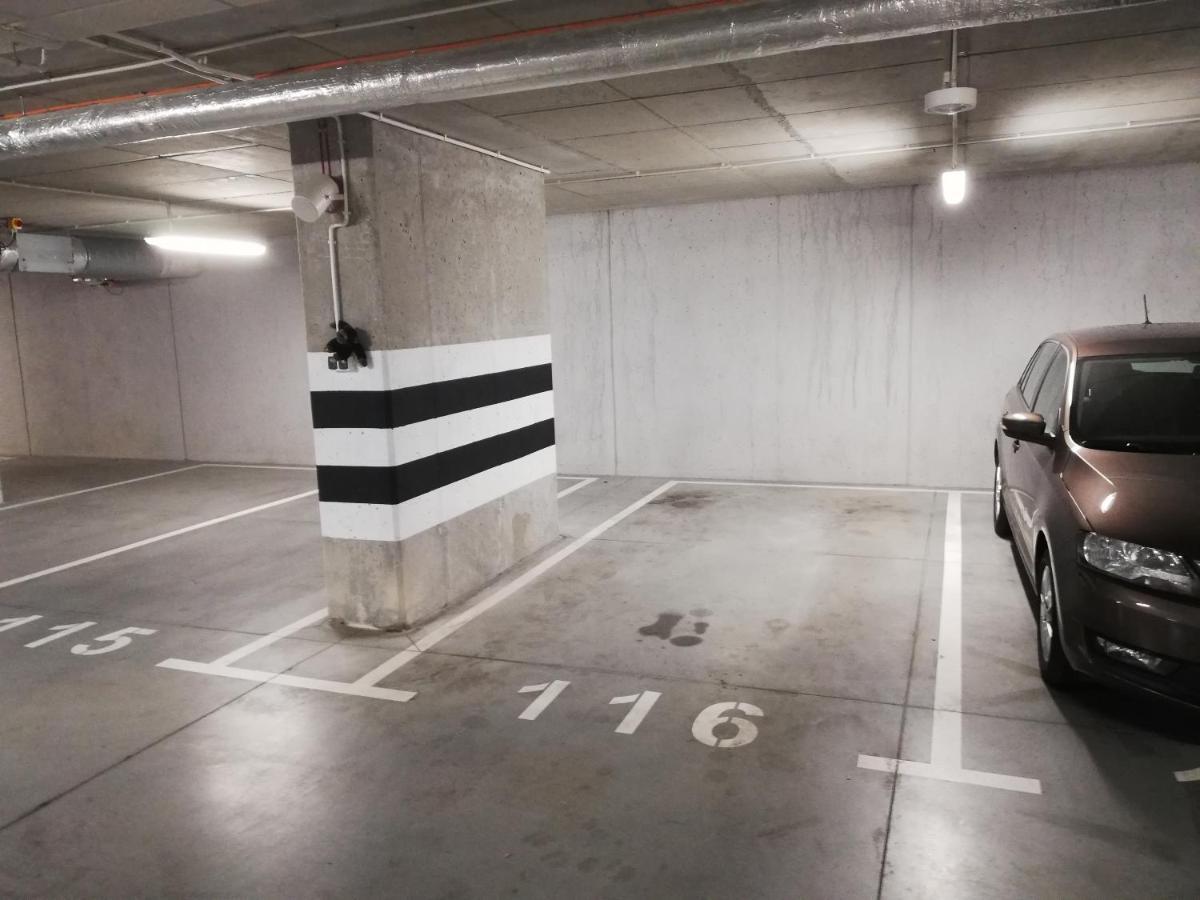 Apartment Efaga Modern Tower Gdynia With Private Parking Space Zewnętrze zdjęcie